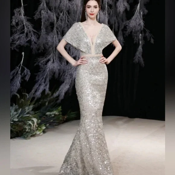 Silver Mother of the Bride Mermaid Formal Dress - Picture 2 of 6